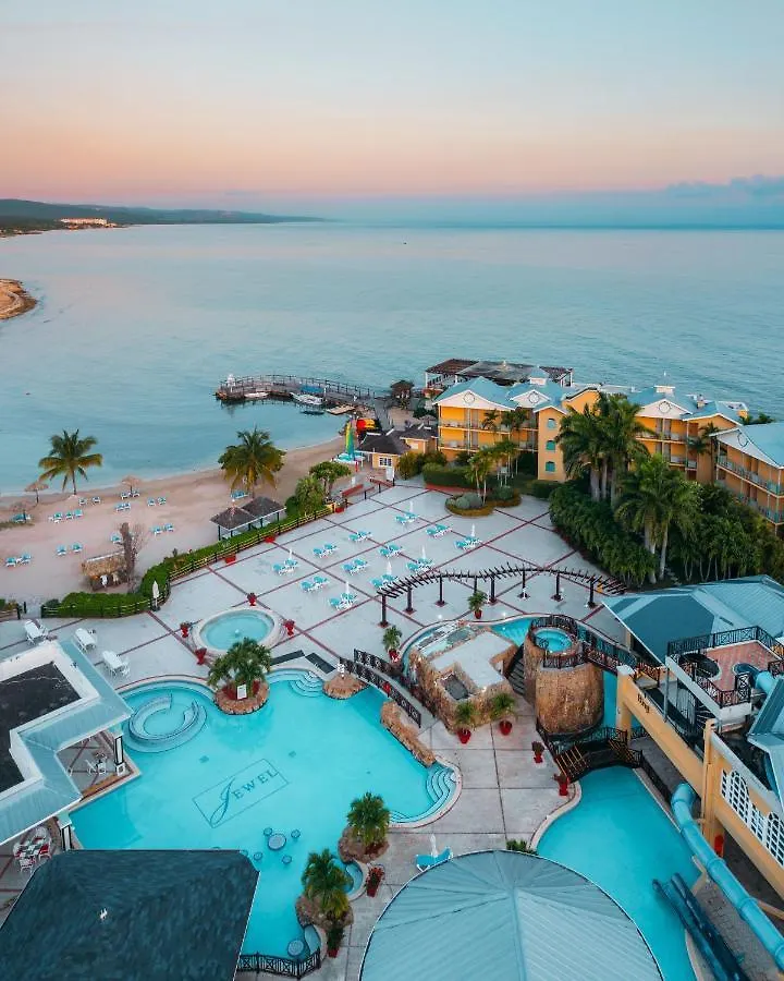 Jewel Paradise Cove Adult Beach Resort & Spa Runaway Bay