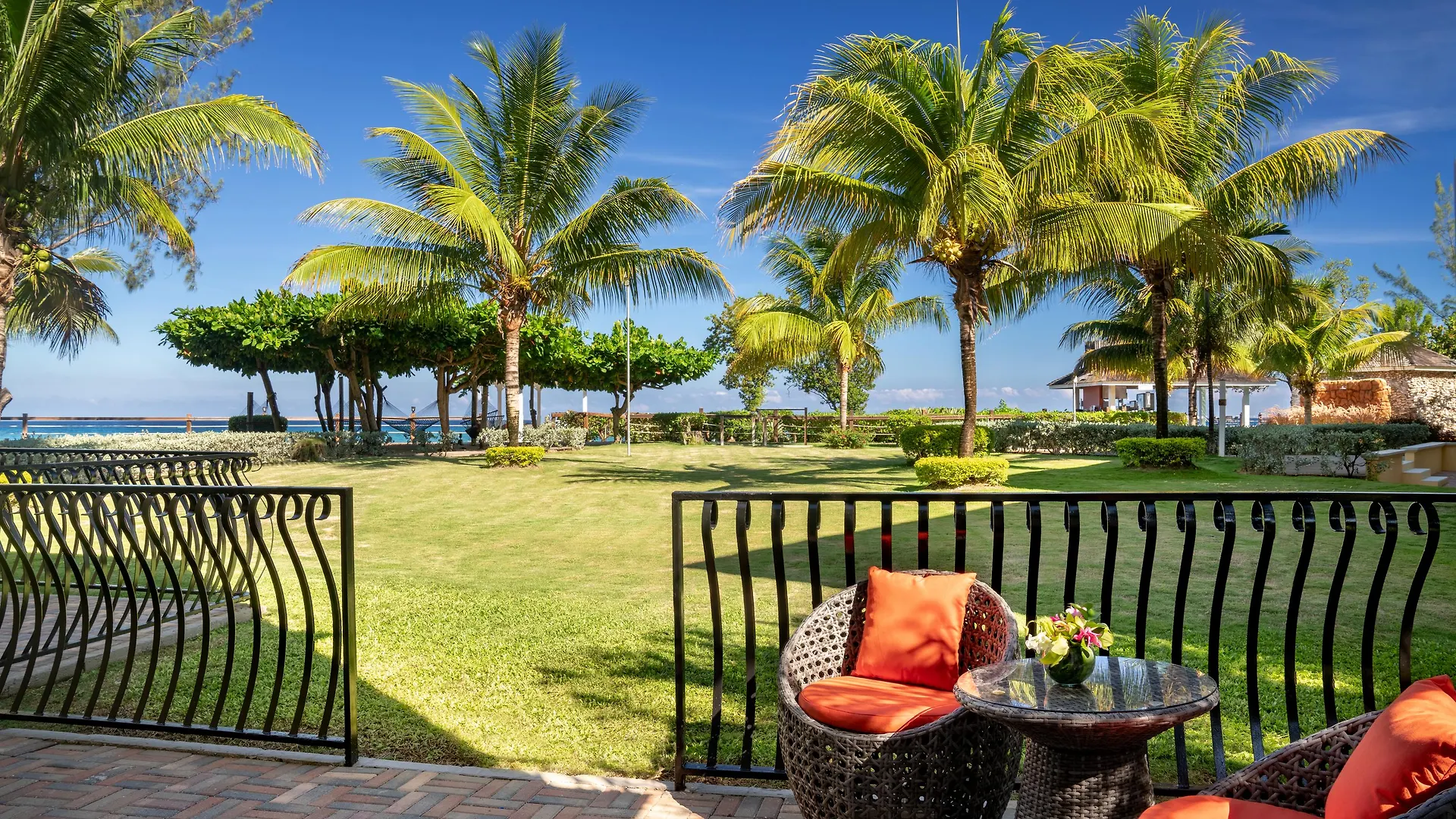 Jewel Paradise Cove Adult Beach Resort & Spa Runaway Bay 5*,  Jamaica