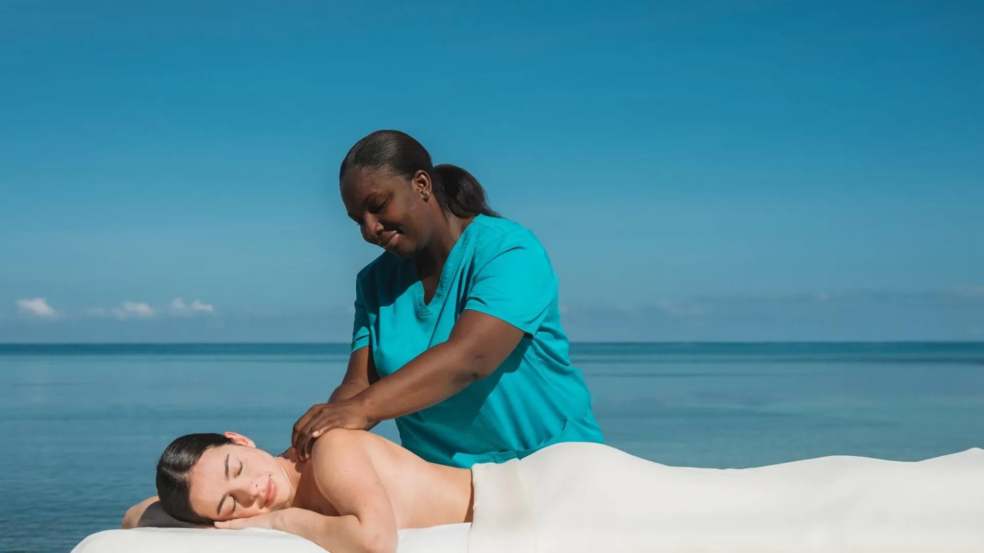 Jewel Paradise Cove Adult Beach Resort & Spa Runaway Bay